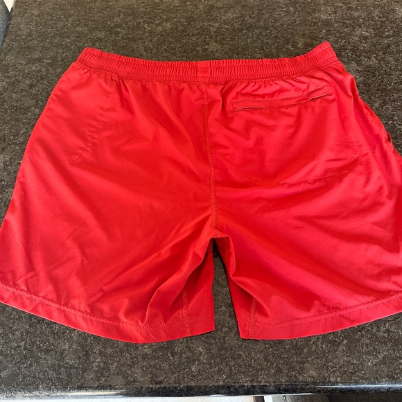Rhone Mako Shorts- Size XL Red. - Picture 2 of 3